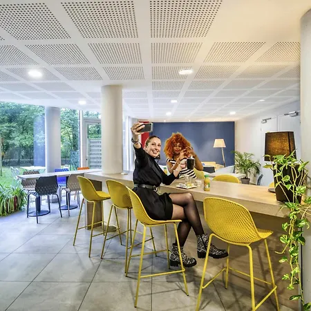 Adagio Access Nazaire アパートホテル