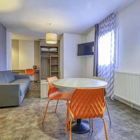 Adagio Access Nazaire 3*