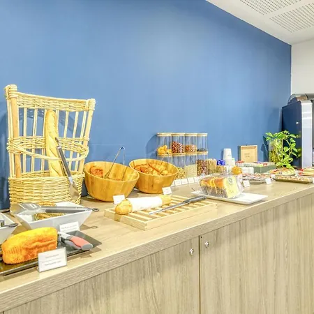 Adagio Access Nazaire 3*