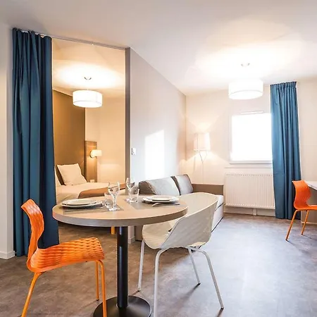 Adagio Access Nazaire 아파트호텔 3*