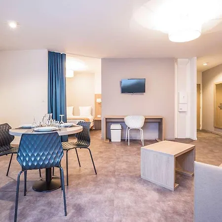 Adagio Access Nazaire 3*