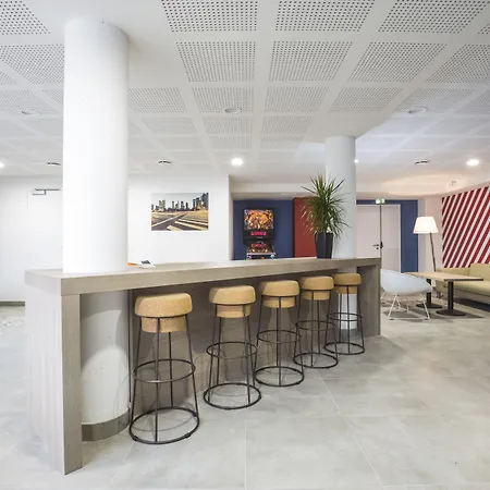 Adagio Access Nazaire Apart Otel 3*