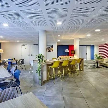 아파트호텔 Adagio Access Nazaire 3*