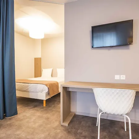 Adagio Access Nazaire Aparthotel 3*